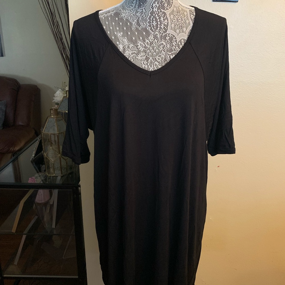 Black V-Neck Tunic